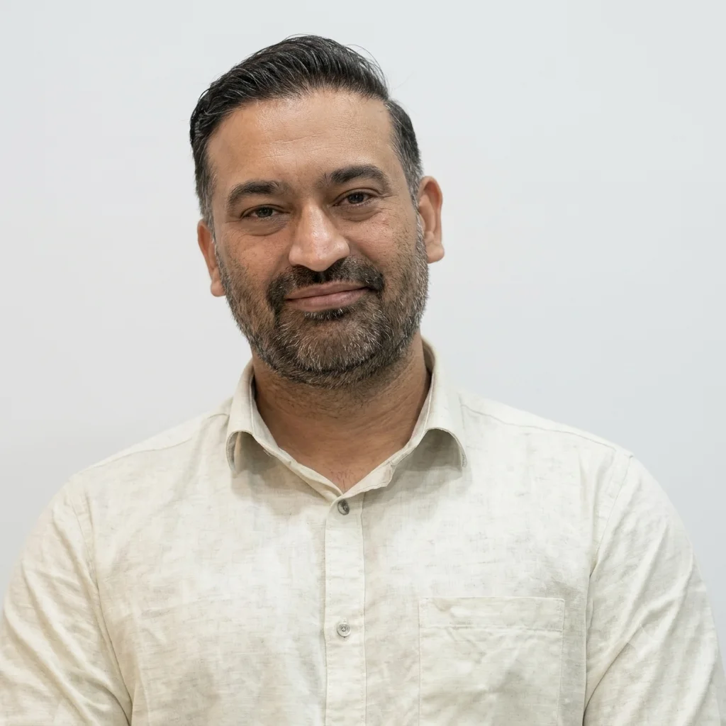 Dr. Wasim Ikbal Ghaniwala — Root Canal Specialist