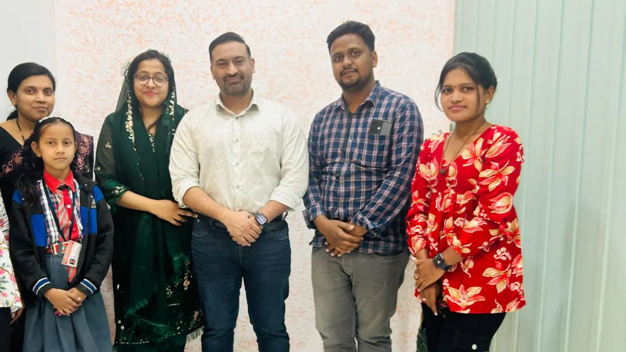 Ghaniwala Dental Clinic doctors and staff